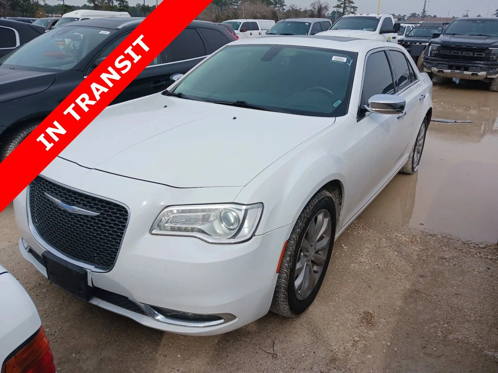 White 2018 Chrysler 300 Limited for sale in Alvin, TX