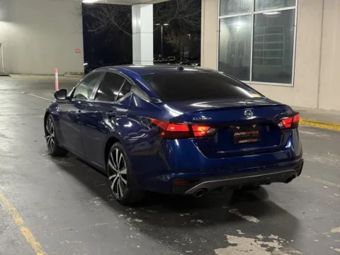 More photos of 2020 Nissan Altima 2.5 SR at Auto Boutique Texas, TX