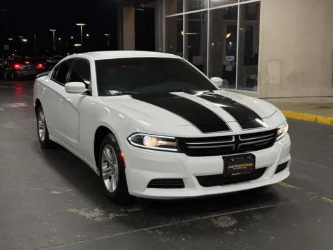 Photos of 2016 Dodge Charger SE for sale in Alvin, TX at Auto Boutique Texas