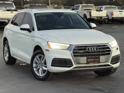 Photos of 2020 Audi Q5 Premium for sale in Alvin, TX at Auto Boutique Texas