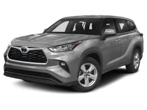 Black 2022 Toyota Highlander LE for sale in Alvin, TX