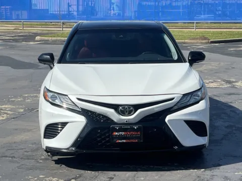 Another view of 2018 Toyota Camry XSE V6 for sale in Alvin, TX at Auto Boutique Texas
