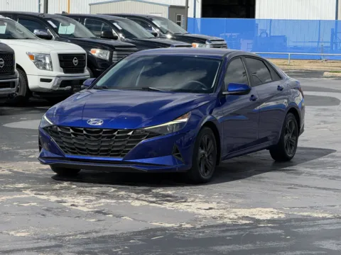 Another view of 2023 Hyundai Elantra SEL for sale in Alvin, TX at Auto Boutique Texas