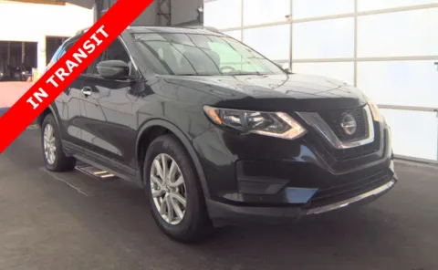 Another view of 2019 Nissan Rogue SV for sale in Alvin, TX at Auto Boutique Texas
