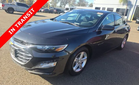 Gray 2023 Chevrolet Malibu LT for sale in Alvin, TX