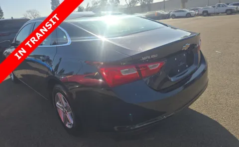 More photos of 2023 Chevrolet Malibu LT at Auto Boutique Texas, TX