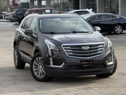 Photos of 2017 Cadillac XT5 Luxury FWD for sale in Alvin, TX at Auto Boutique Texas