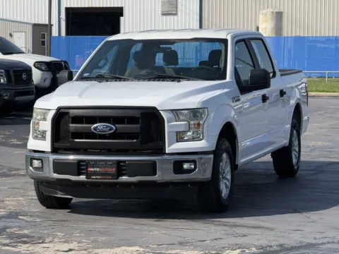 Another view of 2016 Ford F-150 XL for sale in Alvin, TX at Auto Boutique Texas