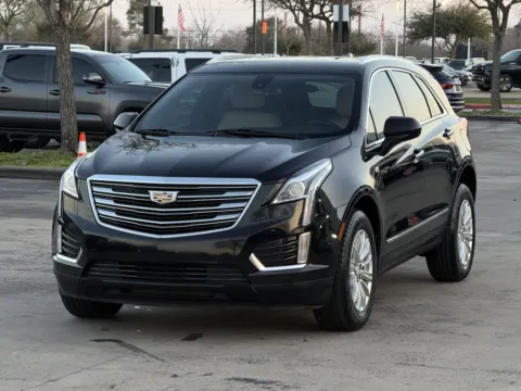 Another view of 2018 Cadillac XT5 FWD for sale in Alvin, TX at Auto Boutique Texas