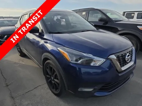 Blue 2020 Nissan Kicks SR for sale in Alvin, TX