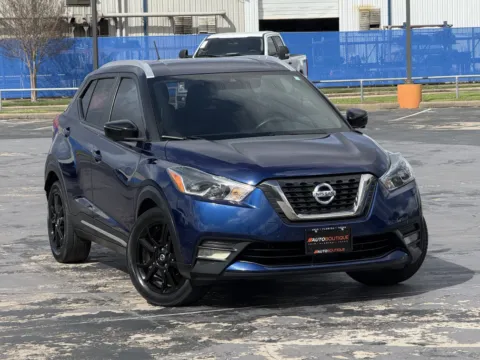 Photos of 2020 Nissan Kicks SR for sale in Alvin, TX at Auto Boutique Texas