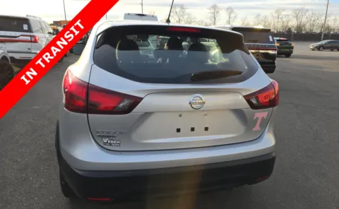 More photos of 2018 Nissan Rogue Sport S at Auto Boutique Texas, TX