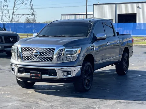 More photos of 2017 Nissan Titan SL at Auto Boutique Texas, TX