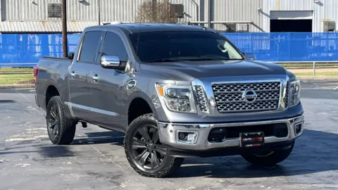 Gray 2017 Nissan Titan SL for sale in Alvin, TX