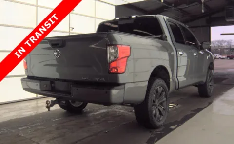 More photos of 2017 Nissan Titan SL at Auto Boutique Texas, TX