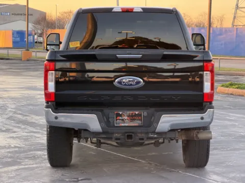 More photos of 2019 Ford Super Duty F-250 SRW XLT at Auto Boutique Texas, TX
