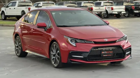 Red 2020 Toyota Corolla SE for sale in Alvin, TX
