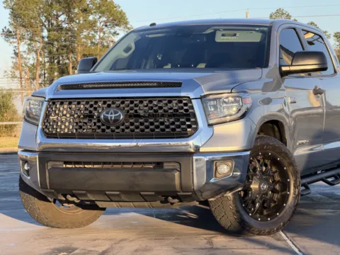More photos of 2018 Toyota Tundra SR5 at Auto Boutique Texas, TX