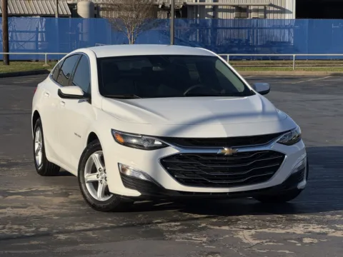 Photos of 2023 Chevrolet Malibu LS for sale in Alvin, TX at Auto Boutique Texas
