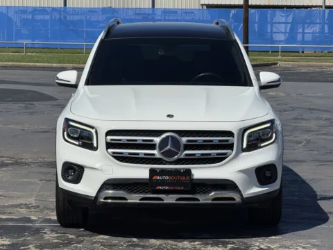 More photos of 2022 Mercedes-Benz GLB 250 at Auto Boutique Texas, TX