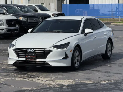 Another view of 2021 Hyundai Sonata SE for sale in Alvin, TX at Auto Boutique Texas