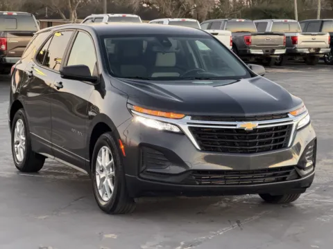 Photos of 2022 Chevrolet Equinox LS for sale in Alvin, TX at Auto Boutique Texas