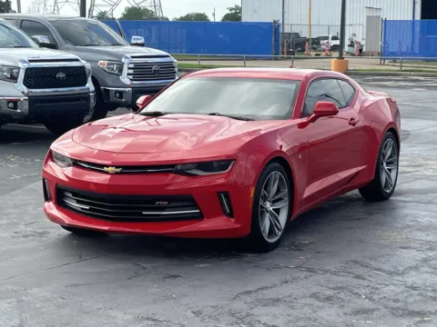 Another view of 2018 Chevrolet Camaro 2LT for sale in Alvin, TX at Auto Boutique Texas