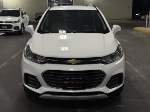 More photos of 2020 Chevrolet Trax LT at Auto Boutique Texas, TX