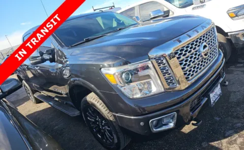 Another view of 2016 Nissan Titan XD Platinum Reserve for sale in Alvin, TX at Auto Boutique Texas