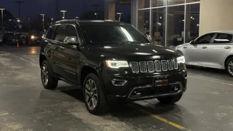 Black 2017 JEEP GRAND CHER Overland for sale in Alvin, TX