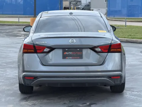 More photos of 2019 Nissan Altima 2.5 S at Auto Boutique Texas, TX