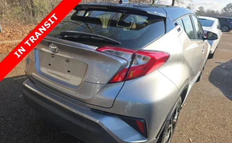 More photos of 2020 Toyota C-HR XLE at Auto Boutique Texas, TX