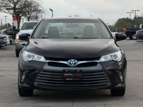 Another view of 2015 Toyota Camry Hybrid LE for sale in Alvin, TX at Auto Boutique Texas