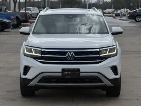 Another view of 2021 Volkswagen Atlas 3.6L V6 SEL for sale in Alvin, TX at Auto Boutique Texas