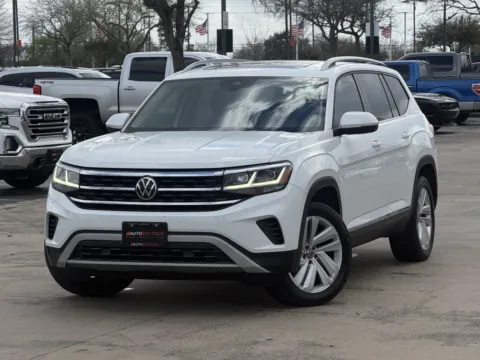 Photos of 2021 Volkswagen Atlas 3.6L V6 SEL for sale in Alvin, TX at Auto Boutique Texas