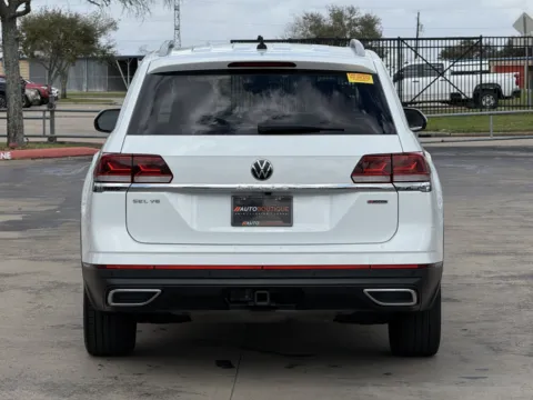 More photos of 2021 Volkswagen Atlas 3.6L V6 SEL at Auto Boutique Texas, TX
