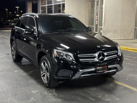 Photos of 2019 Mercedes-Benz GLC 350e for sale in Alvin, TX at Auto Boutique Texas