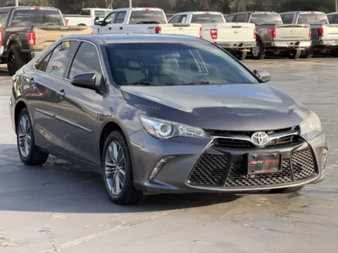 Photos of 2016 Toyota Camry SE for sale in Alvin, TX at Auto Boutique Texas