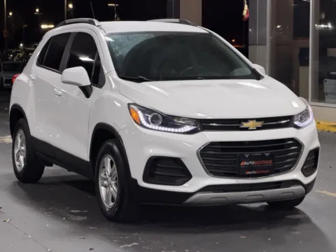 Photos of 2021 Chevrolet Trax LT for sale in Alvin, TX at Auto Boutique Texas