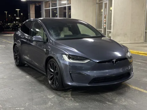 Photos of 2022 Tesla Model X for sale in Alvin, TX at Auto Boutique Texas