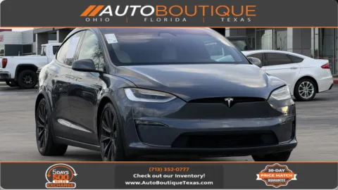 Gray 2022 Tesla Model X for sale in Alvin, TX