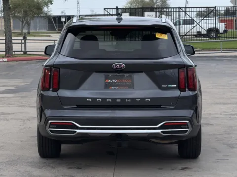More photos of 2021 Kia Sorento Hybrid EX at Auto Boutique Texas, TX