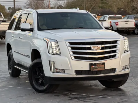 Photos of 2017 Cadillac Escalade Luxury for sale in Alvin, TX at Auto Boutique Texas