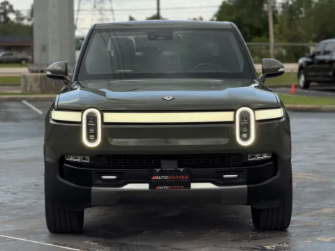 More photos of 2022 Rivian R1T Launch Edition at Auto Boutique Texas, TX