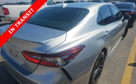 More photos of 2022 Toyota Camry SE at Auto Boutique Texas, TX