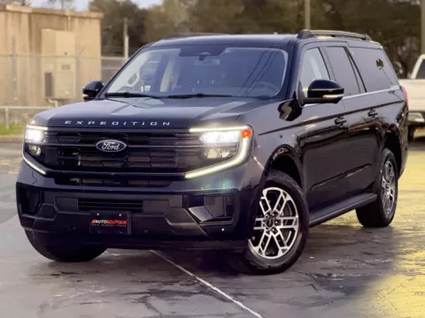 Another view of 2025 Ford Expedition Max Active for sale in Alvin, TX at Auto Boutique Texas
