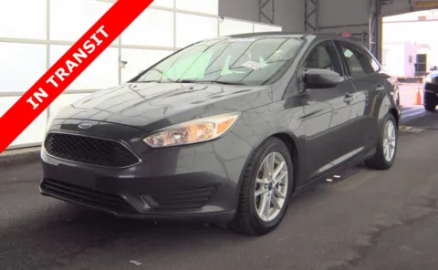 Gray 2018 Ford Focus SE for sale in Alvin, TX