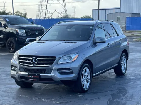Another view of 2013 Mercedes-Benz M-Class ML 350 for sale in Alvin, TX at Auto Boutique Texas