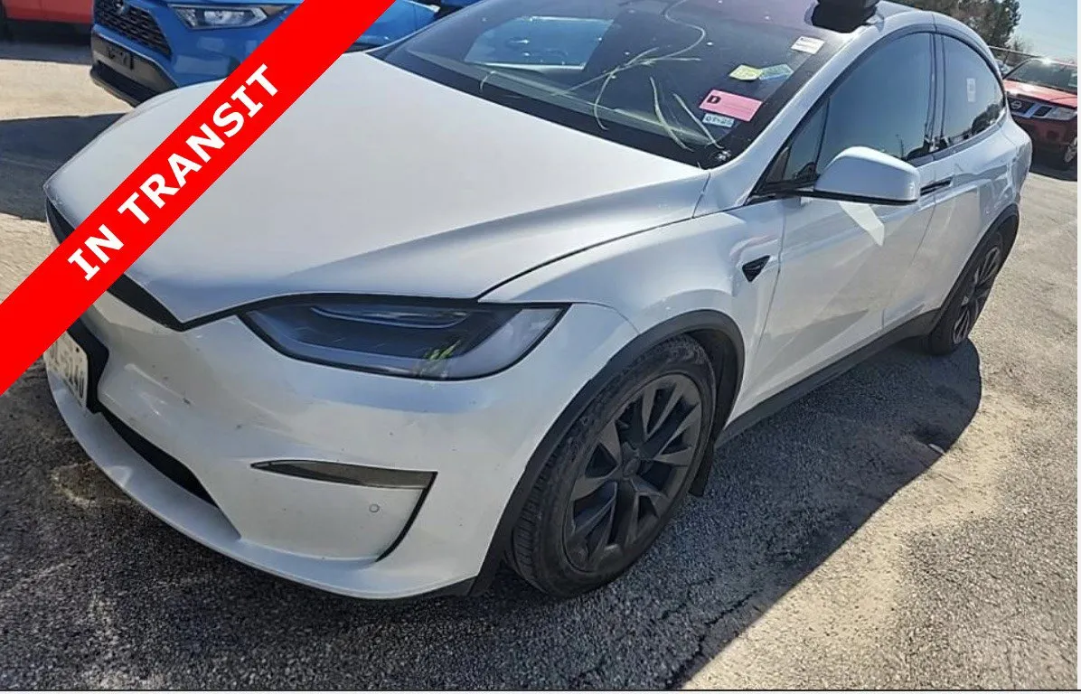 Red 2022 Tesla Model X Plaid for sale in Alvin, TX