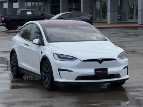 Photos of 2022 Tesla Model X Plaid for sale in Alvin, TX at Auto Boutique Texas